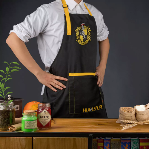 Tablier Poufsouffle Harry Potter noir et jaune