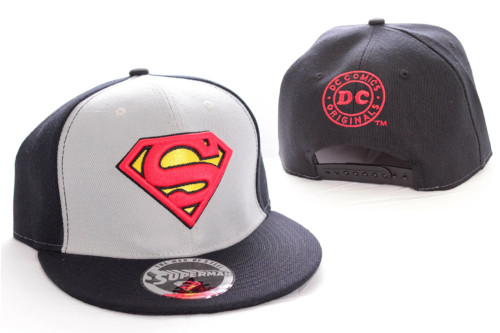 Casquette Baseball Grise et Noir Vintage Logo Superman