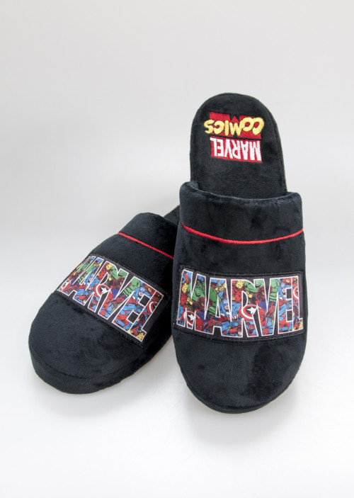 Chaussons Adulte Noirs Marvel
